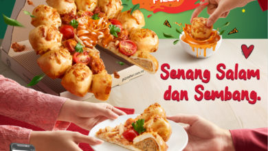Photo of PIZZA HUT Embraces This Year’s Raya Spirit By Making It Easy To Send Salam In A Special Way With The Kari Raya Pizza