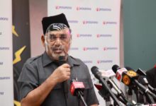 Photo of MACC Detains Former Prasarana Chairman Tajuddin On Charges Of Power Abuse