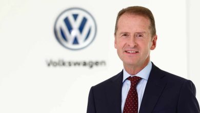 Photo of BACALAH AUTO: Volkswagen CEO: Smart Cars, Not E-Cars, Are ‘Gamechanger’