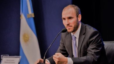 Photo of Argentine Economy Minister Who Renegotiated IMF Debt Resigns