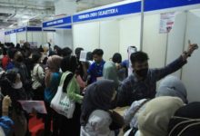 Photo of PANDANGAN: Pasaran buruh Malaysia tak seimbang, kemasukan pekerja lima kali ganda daripada pekerjaan baharu dicipta – Penganalisis