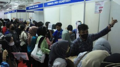 Photo of PANDANGAN: Pasaran buruh Malaysia tak seimbang, kemasukan pekerja lima kali ganda daripada pekerjaan baharu dicipta – Penganalisis