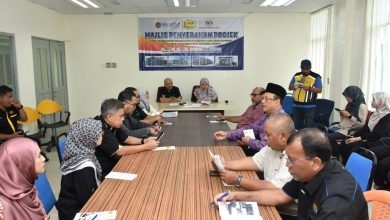 Photo of Penyerahan Projek: UIAM – Menaiktaraf Bangunan Pentadbiran Pusat Asasi Gambang