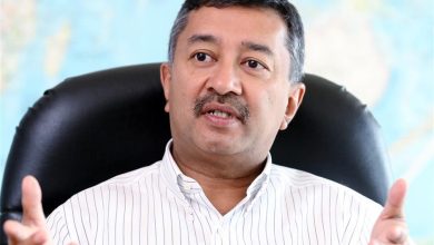 Photo of Mokhzani Mahathir Steps Down As Maxis Chairman