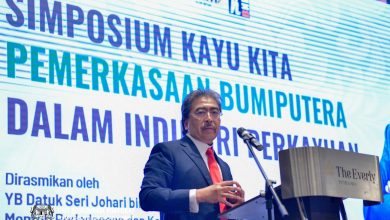 Photo of Industri Perkayuan Negara Penyumbang Eksport Ketiga Terbesar Produk Agrikomoditi – Johari Ghani