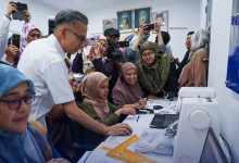 Photo of Kempen Internet Selamat Anjuran SKMM Pendekatan Proaktif Semai Kesedaran Kepada Rakyat – Menteri Komunikasi