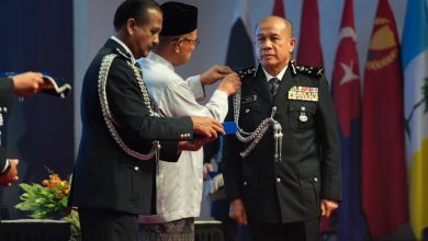 Photo of Pengarah Cawangan Khas Bukit Aman Sebagai Ketua Polis Negara Baharu Ke-15
