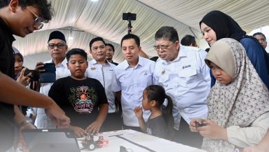 Photo of Yang di-Pertua Dewan Rakyat Merasmikan Pembukaan NADI Taman Pekan Baru