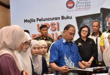 Photo of Menteri Pendidikan Tinggi Lancar Buku UPSI Berduka, Rakam Insiden Gerik Sebagai Catatan Sejarah