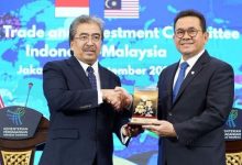 Photo of Malaysia, Indonesia eye further growth in RM114bil bilateral trade – Johari Ghani